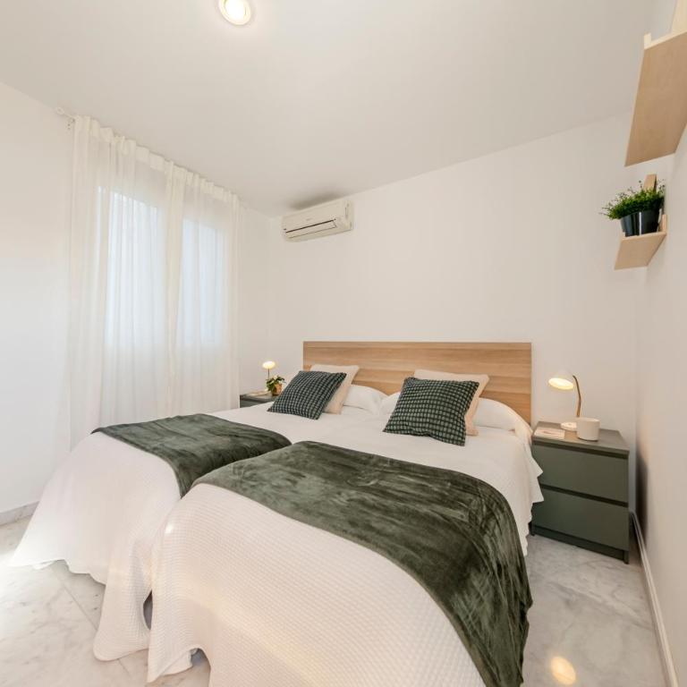 AvantiStays Las Setas, en el corazón de Sevilla y con vistas a La Giralda - Three-Bedroom Apartment - 3