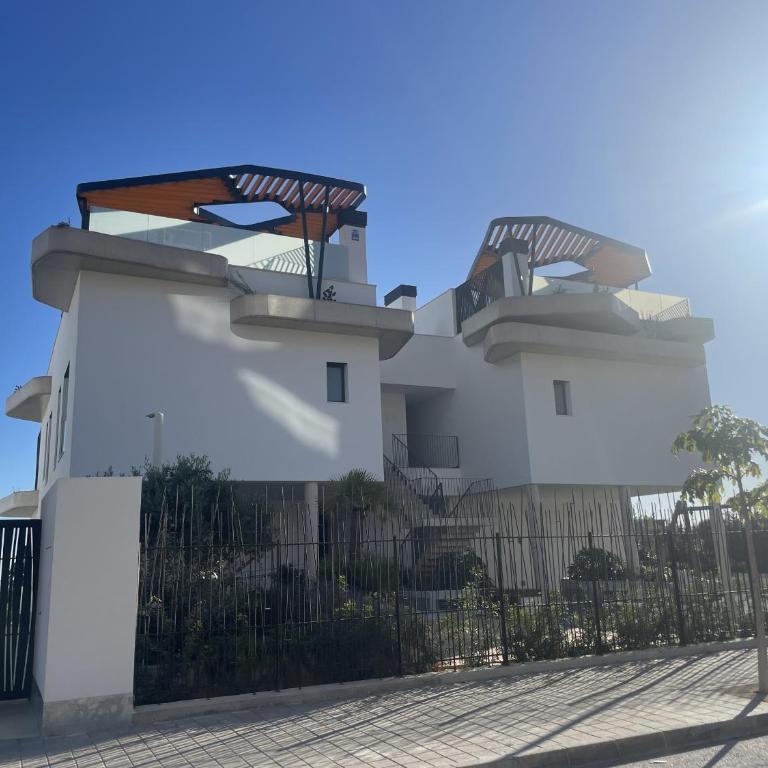 Luxury Sea View Penthouse by United Renters - Apartment with Sea View - 47