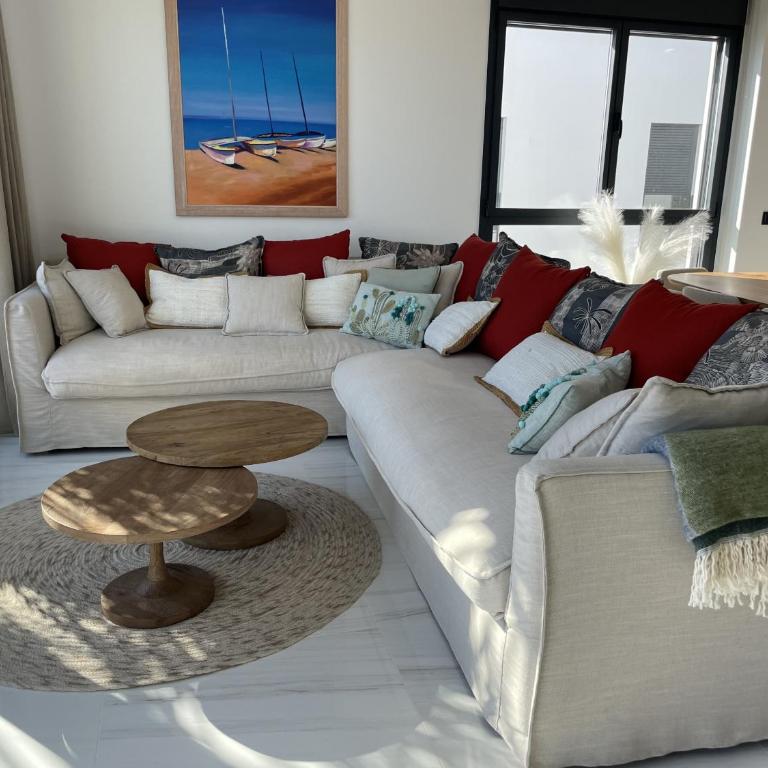 Luxury Sea View Penthouse by United Renters - Apartment with Sea View - 20
