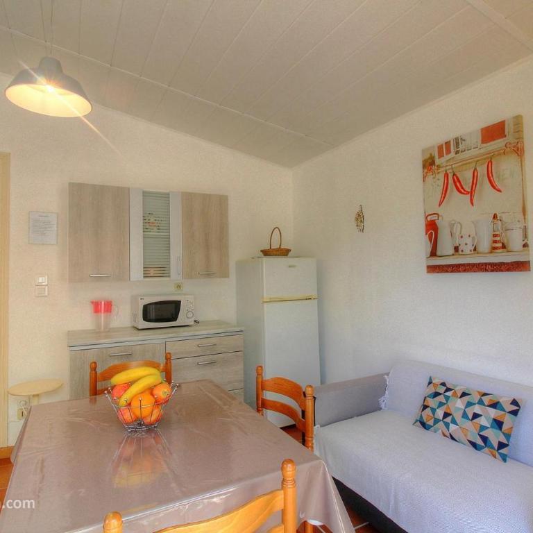 L'AMANDIER -LE FIGUIER-LES LAURIERS ROSES - Maison 1 Chambre - 6