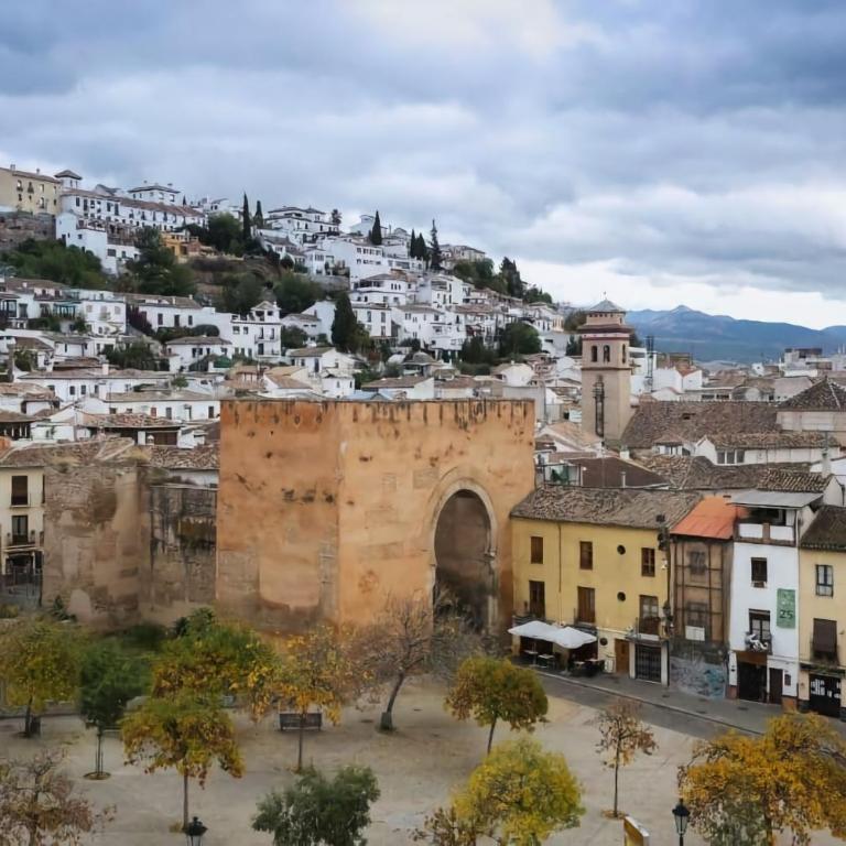 Sleep in historic Puerta Elvira - Two-Bedroom Apartment - 6