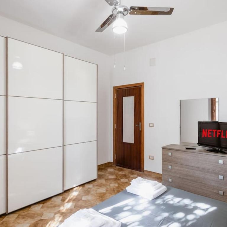 15min a piedi dal centro appartamento con Patio Privato! - Appartamento con 2 Camere da Letto - 3