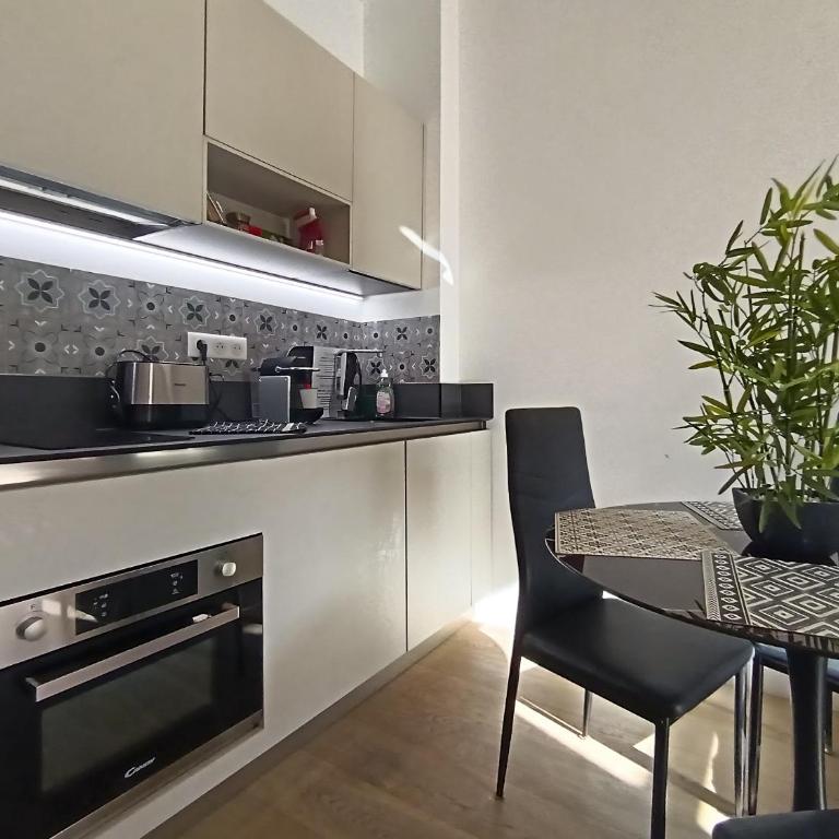 Superbe 2 pièces Carré d’or avec grande Terrasse - Appartement 1 Chambre - 9