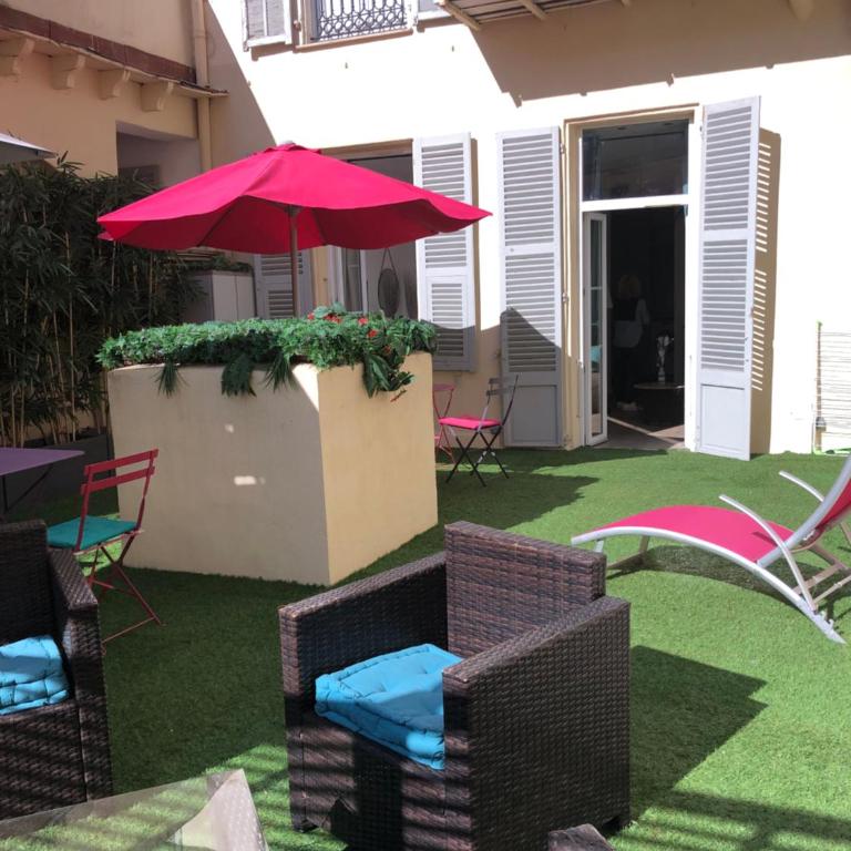 Superbe 2 pièces Carré d’or avec grande Terrasse - Appartement 1 Chambre - 14