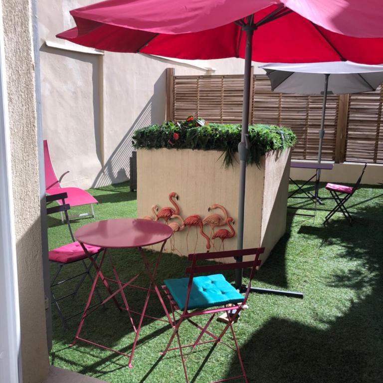 Superbe 2 pièces Carré d’or avec grande Terrasse - Appartement 1 Chambre - 15