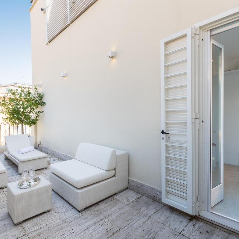 Amazing Piazza Venezia with Jacuzzi and terrace - Appartamento con 2 Camere da Letto - 65