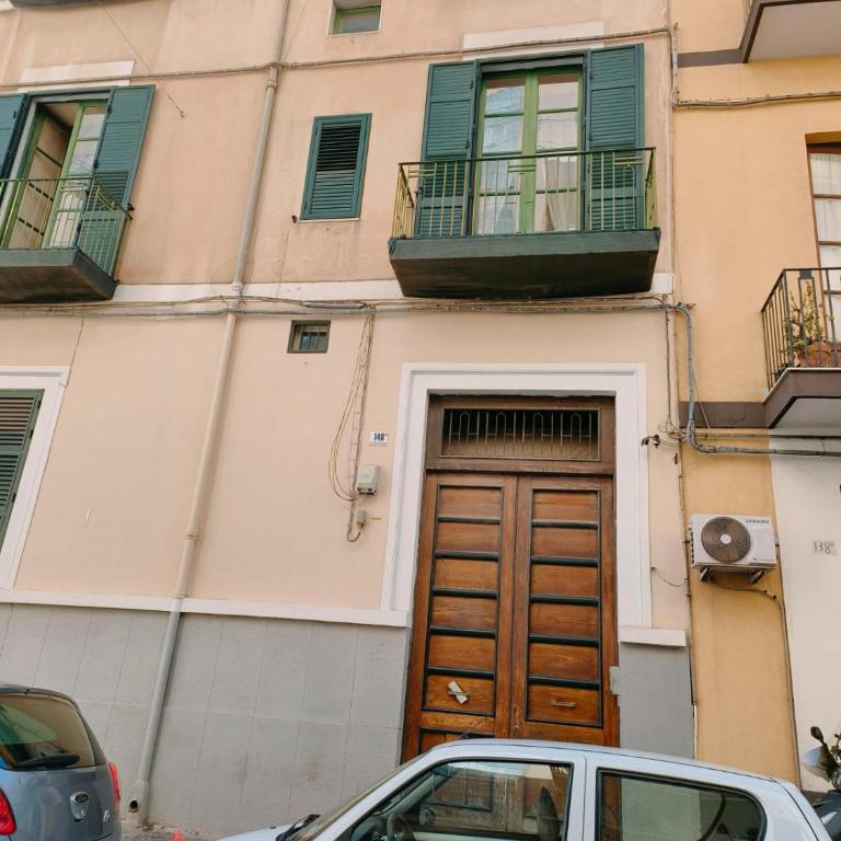 Capuana House - Double Room with Shared Bathroom - 5