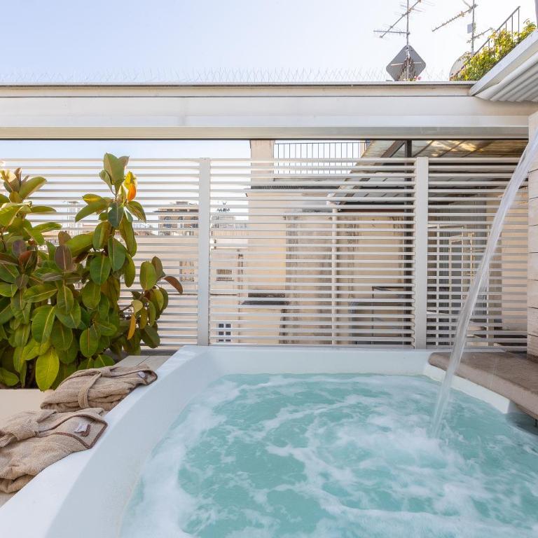 Amazing Piazza Venezia with Jacuzzi and terrace - Appartamento con 2 Camere da Letto - 18
