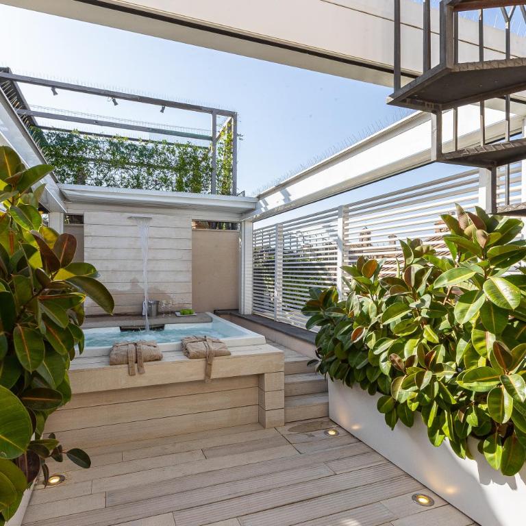 Amazing Piazza Venezia with Jacuzzi and terrace - Appartamento con 2 Camere da Letto - 3