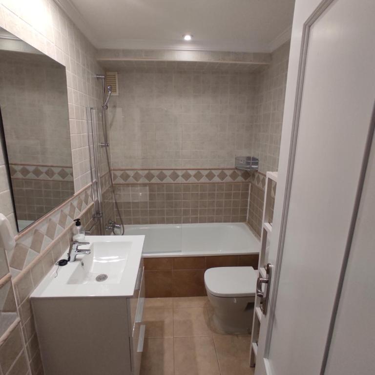 Apartamento en primera línea de playa B Centro de Marbella - Apartamento de 1 dormitorio - 15