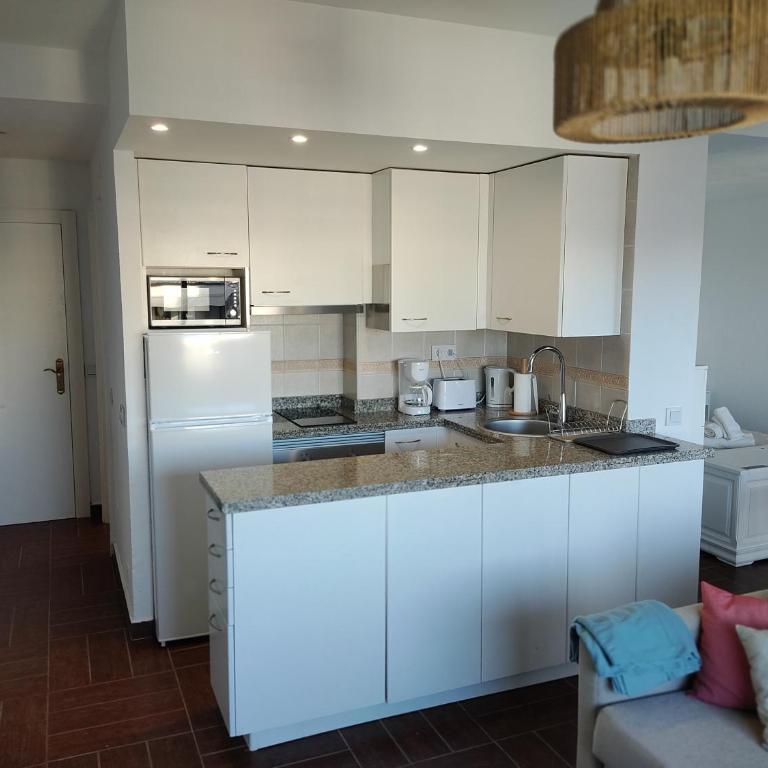 Apartamento en primera línea de playa B Centro de Marbella - Apartamento de 1 dormitorio - 12