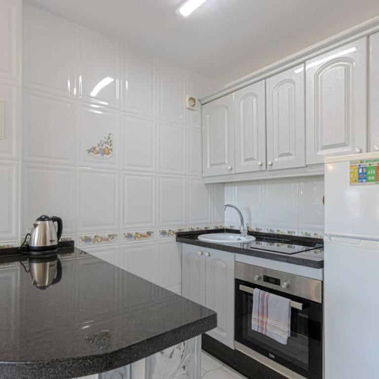 Apt BenalBeach Sunny with sea views - One-Bedroom Apartment - 15