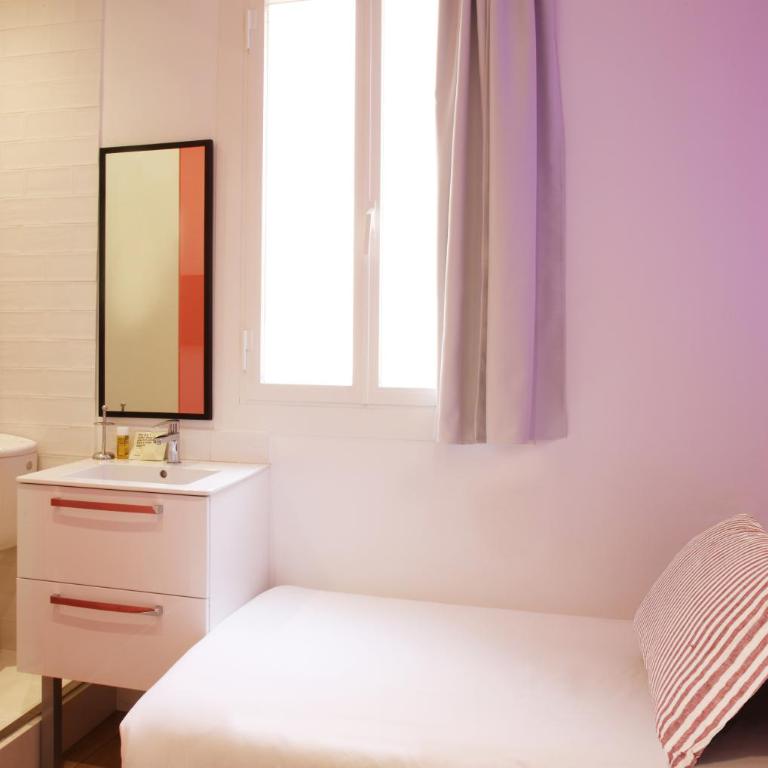 Chic & Basic Tallers Hostal - Single Room - 4