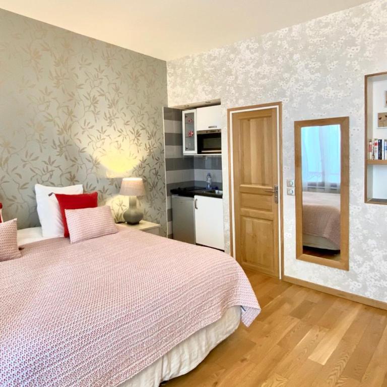 CamParis - B&B - Chambre d'hôtes - Deluxe Double or Twin Room - 3