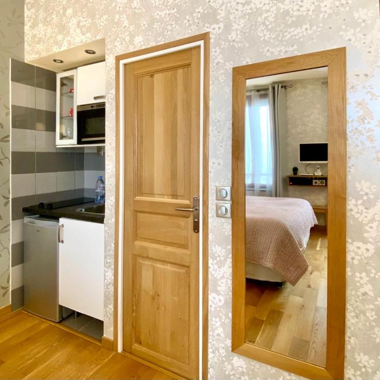 CamParis - B&B - Chambre d'hôtes - Deluxe Double or Twin Room - 4