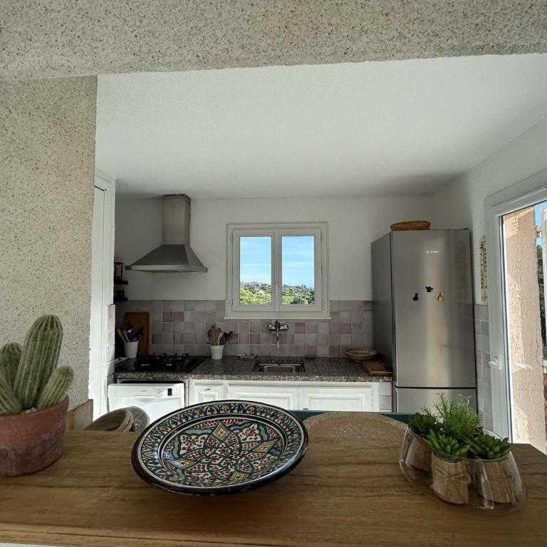 Sainte Maxime Sémaphore : Haut de Villa T4, Piscine, Terrasse, Clim, Proche Mer - FR-1-226-531 - Apartment - 4
