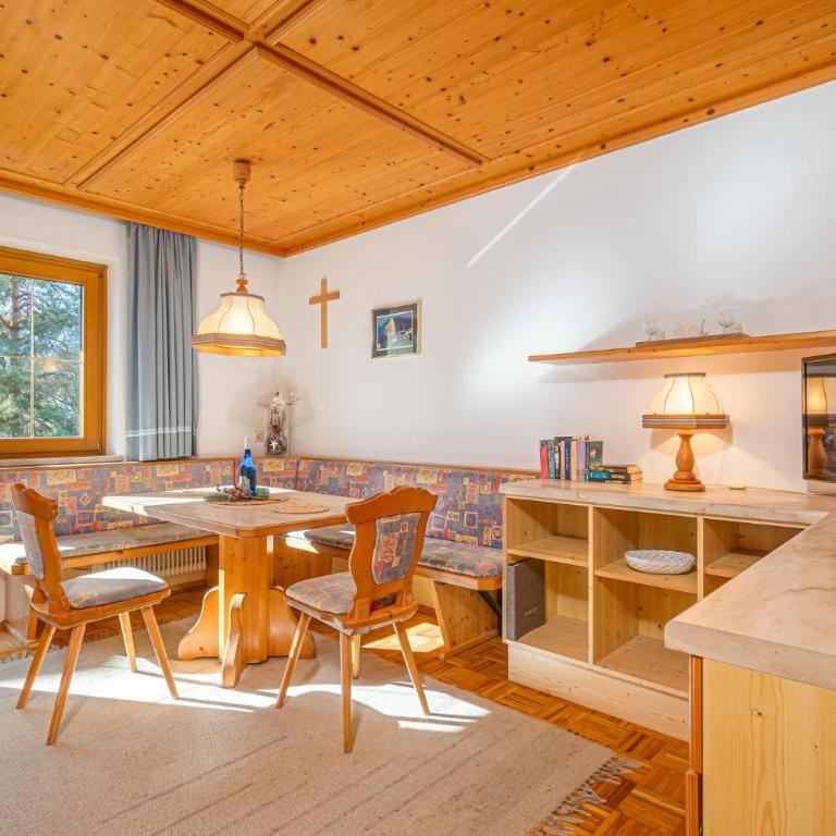 Appartements Spitzegel - Apartment mit 2 Schlafzimmern und Balkon - Nr. 1 - 6
