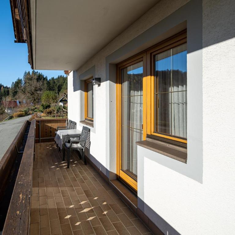 Appartements Spitzegel - Apartment mit 2 Schlafzimmern und Balkon - Nr. 1 - 16