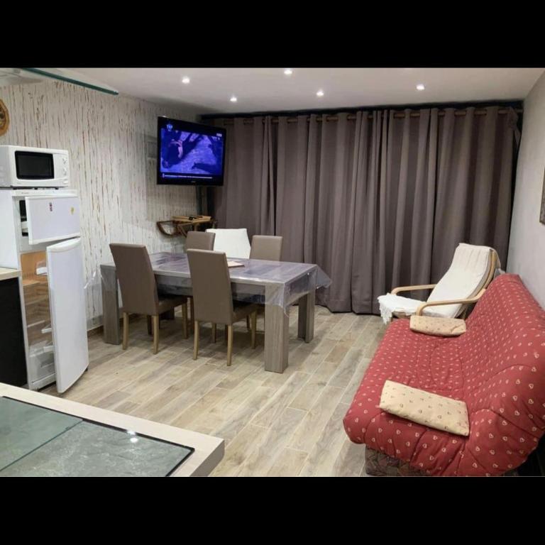 Appartement Rez de chaussée 6pers 2chambres Pieds d une remontée et à 300m des pistes - Appartamento con 2 Camere da Letto - 13