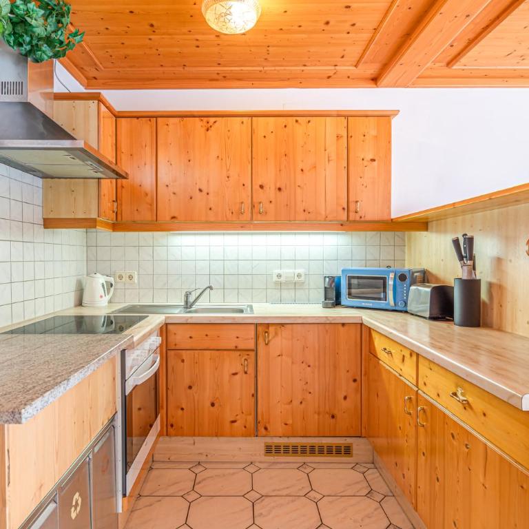 Appartements Spitzegel - Apartment mit 2 Schlafzimmern mit Balkon Nr.2 - 16