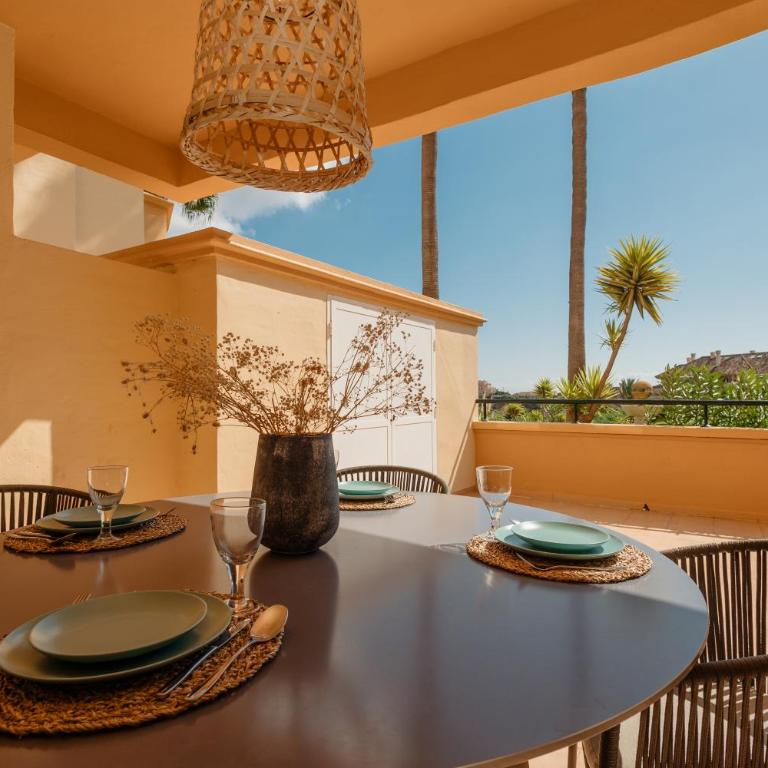 Luxurious frontline golf apartment in Elviria - Apartamento de 2 dormitorios - 24
