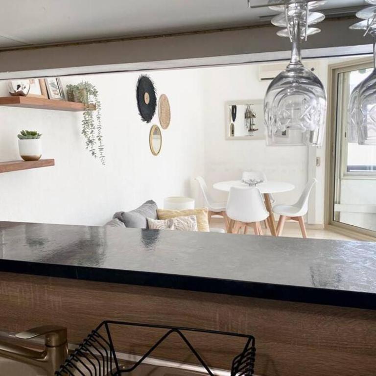 Le Central Spacieux avec loggia - Apartment mit 1 Schlafzimmer - 8