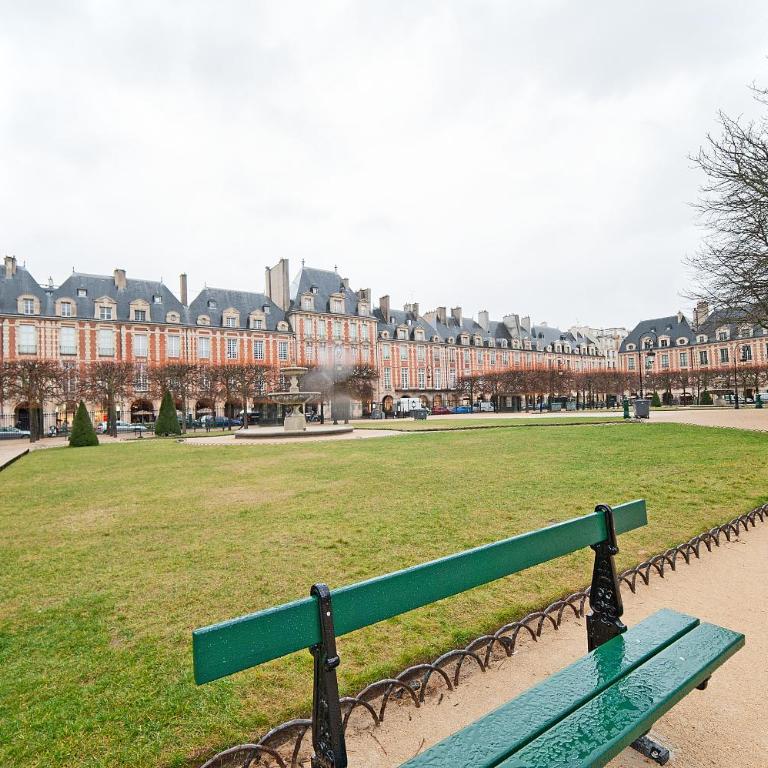 Pavillon Marais - Chambre Double avec Salle de Bains Privative - 8