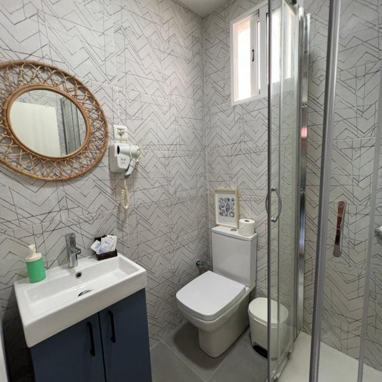 Apartments near Ramblas - Only for stays over 32 days - Apartment with Terrace - 6