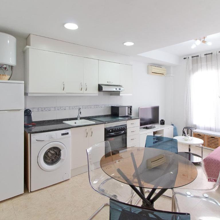 Global Vacacional, Práctico apartamento muy cerca del mar en Puerto Sagunto - Apartamento - 1