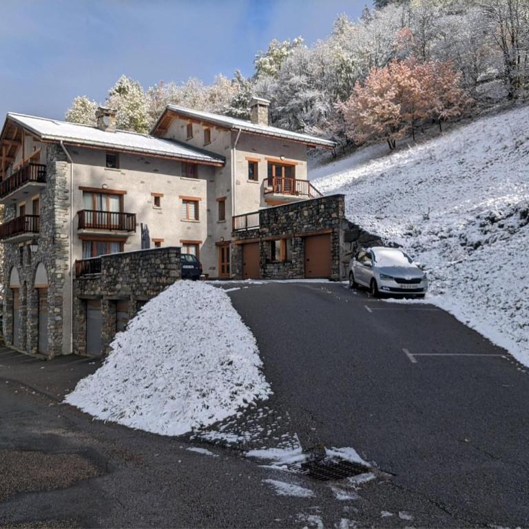 Whole cosy and comfy apartment, Valmeinier 1500, with terrace - Appartement avec Vue sur la Montagne - 2