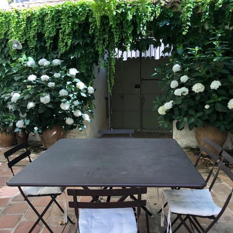 La Demeure Provençale au charme suranné - Villa - 10