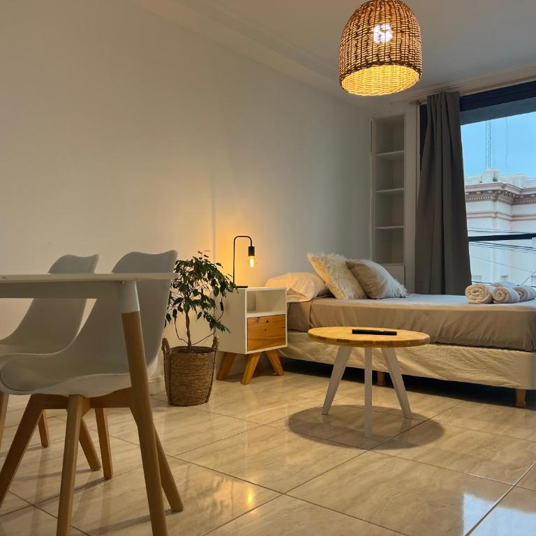 Céntrico mono ambiente completo y amplio - One-Bedroom Apartment - 7
