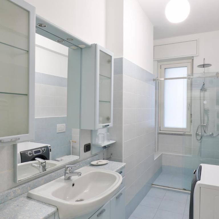 DANTE SUITE - Two-Bedroom Apartment - 18