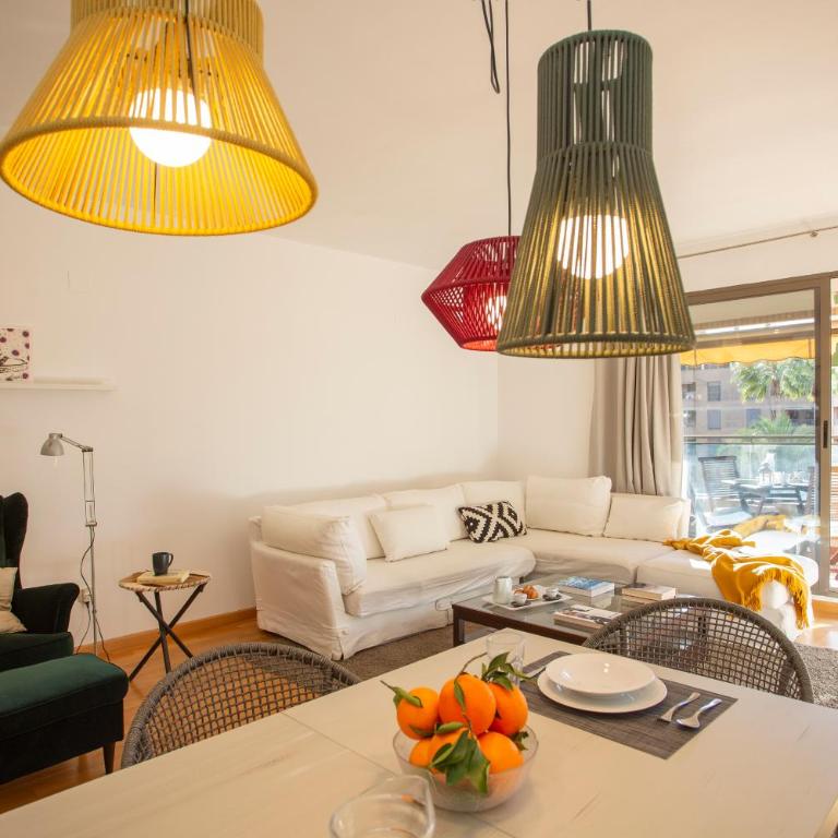 SingularStays Palacio de Congresos - Three-Bedroom Apartment - 11