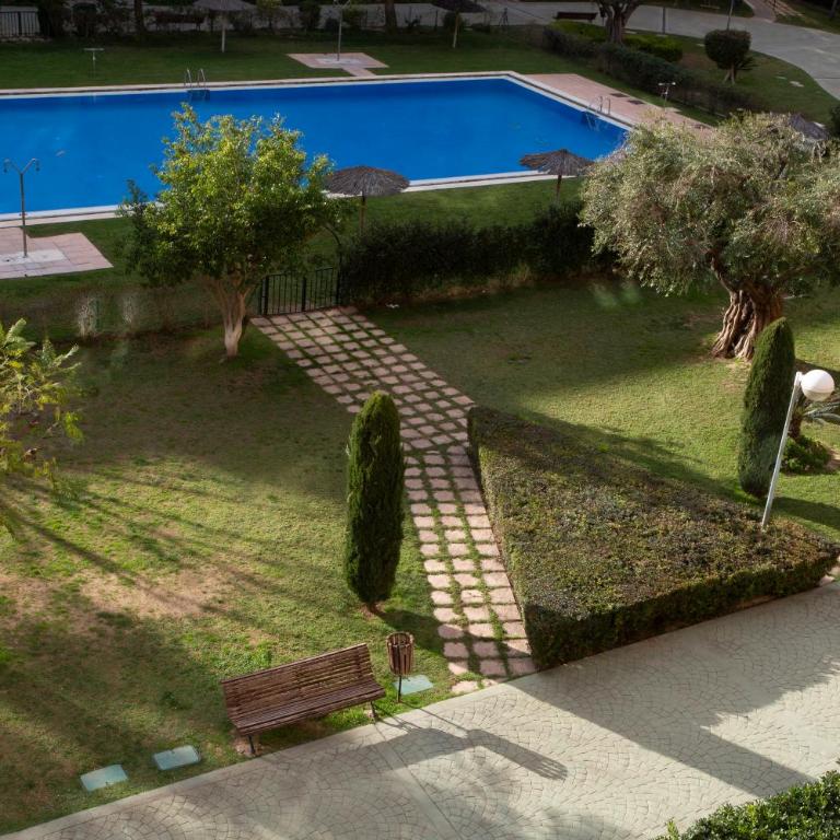 SingularStays Palacio de Congresos - Three-Bedroom Apartment - 29