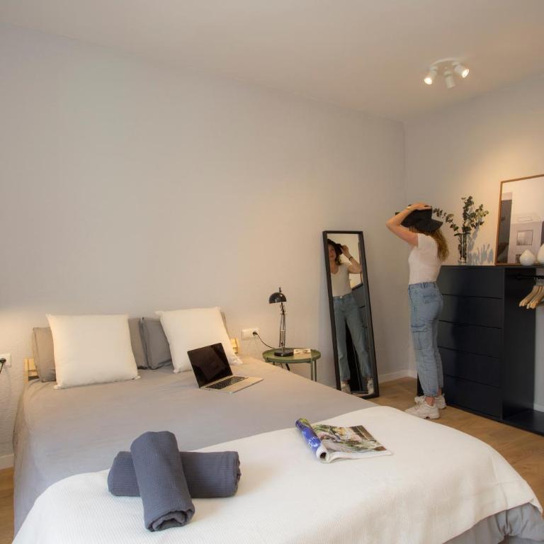SingularStays Quevedo II - Two-Bedroom Apartment - 3