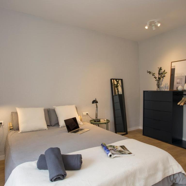 SingularStays Quevedo II - Two-Bedroom Apartment - 10