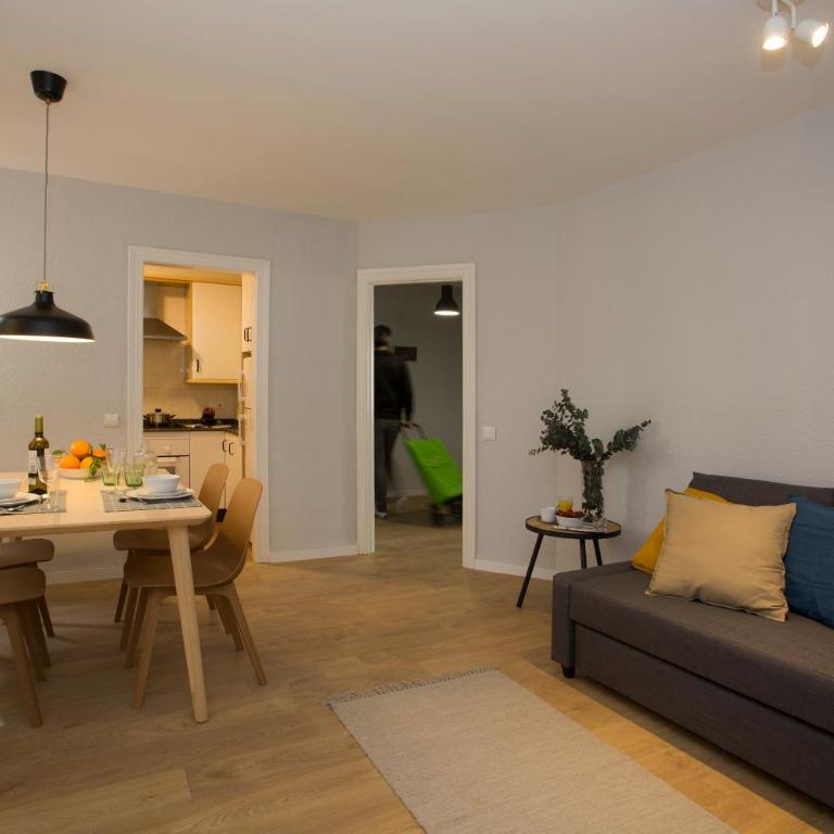 SingularStays Quevedo II - Two-Bedroom Apartment - 30
