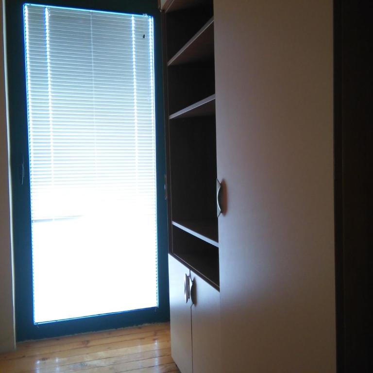 Guesthouse Wolf - Dreibettzimmer mit eigenem Bad - 3