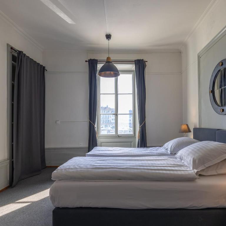 Vevey Hotel & Guesthouse - Chambre Double Supérieure avec Salle de Bains Commune - 4