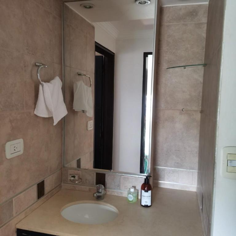 Avda Sarmiento Suite Superior- Pileta - Apartamento de 1 dormitorio - 15