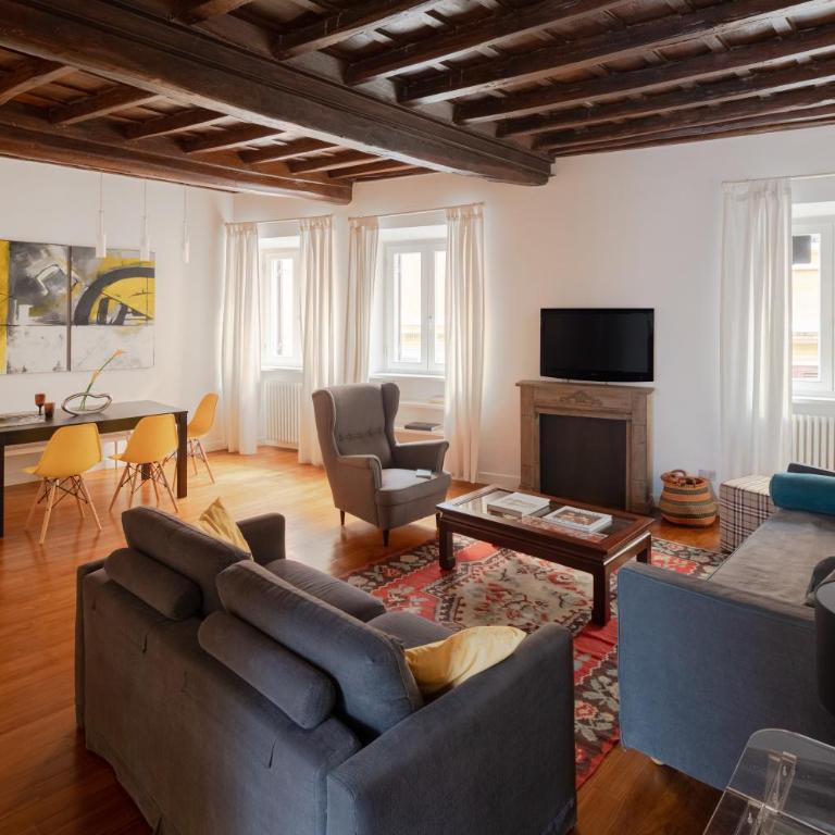 Elegante rifugio in centro storico Roma tra Piazza del Popolo e Piazza di Spagna - Appartamento con 2 Camere da Letto - 1