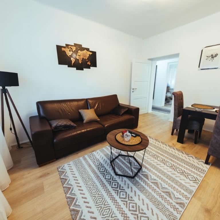 Sunny Apartment - Two-Bedroom Apartment - 1