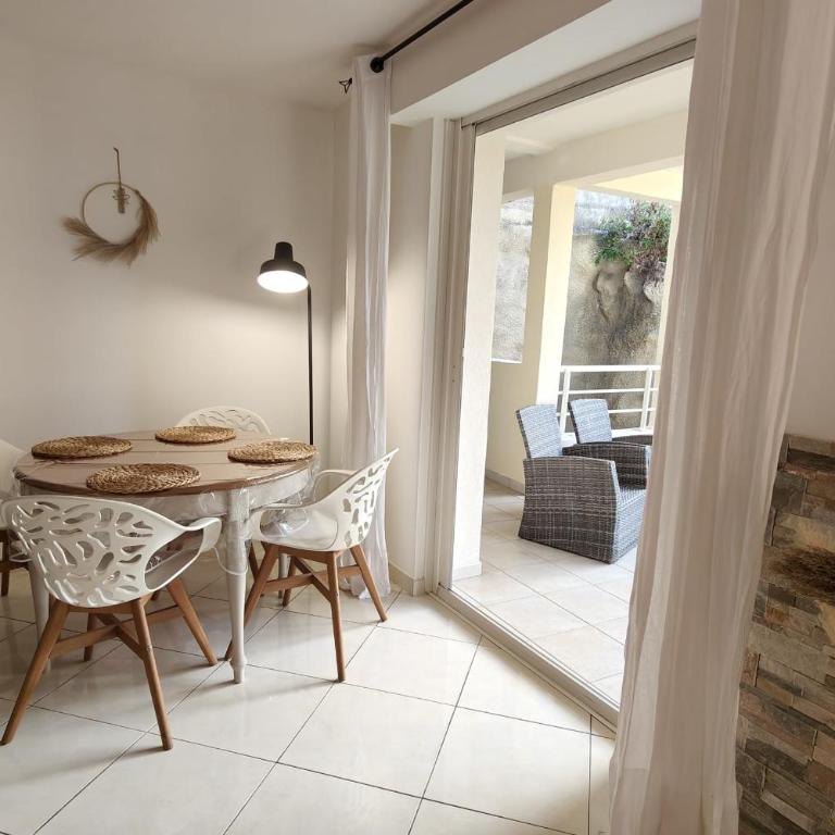 66 m all comfort in Saint-Raphaël - Apartamento - 3