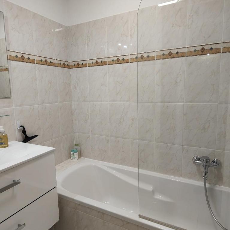 66 m all comfort in Saint-Raphaël - Apartamento - 10