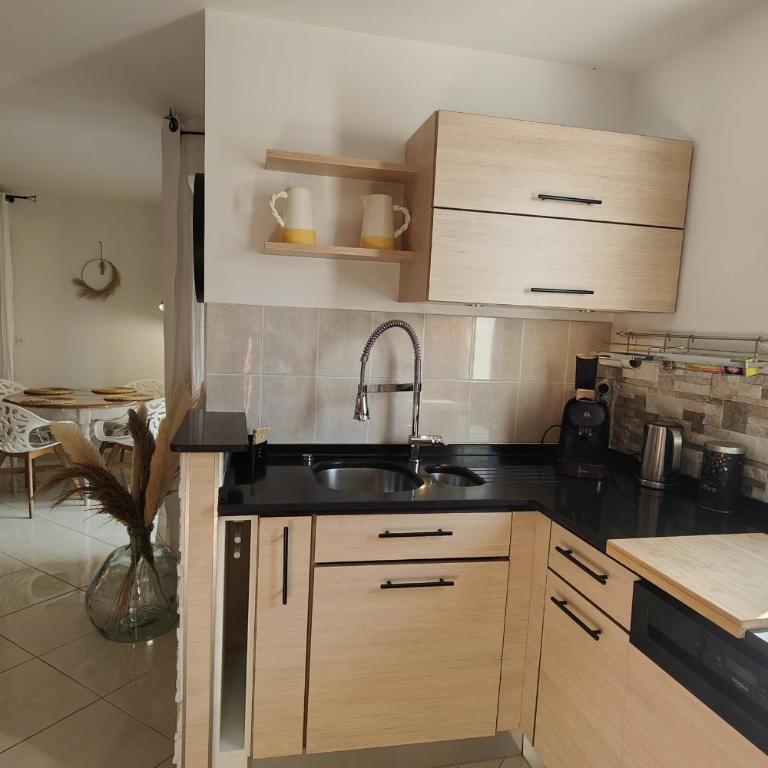 66 m all comfort in Saint-Raphaël - Apartamento - 16