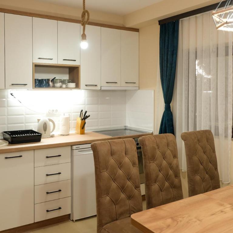 Villa Zagorka and mountain houses A, M, D - Two-Bedroom Chalet - 11