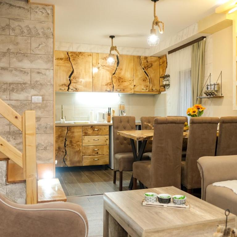 Villa Zagorka and mountain houses A, M, D - Two-Bedroom Chalet - 10