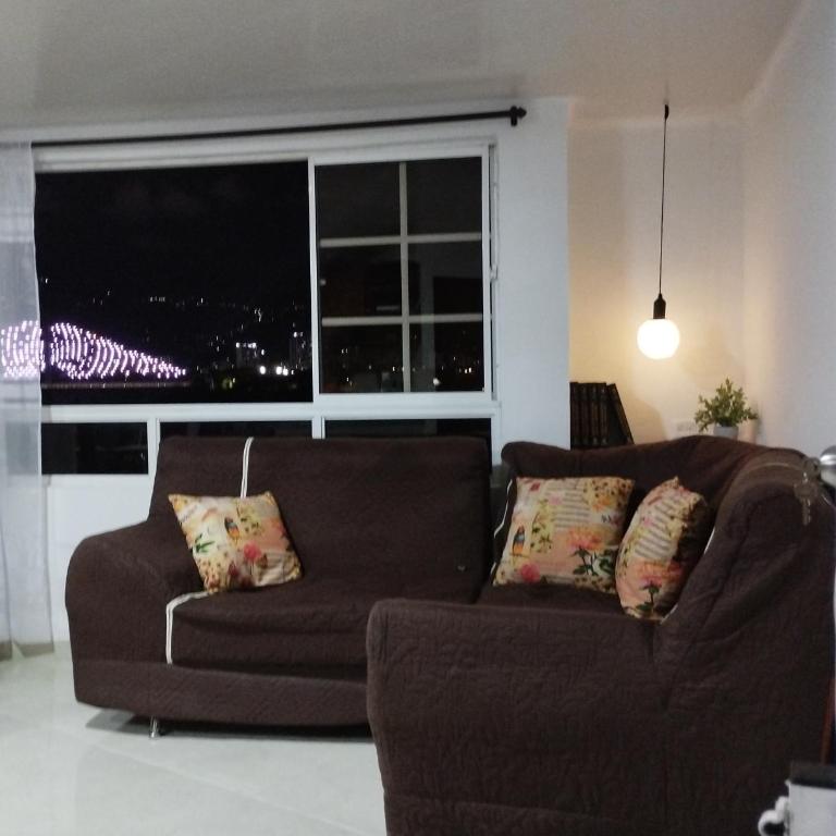 Apartamento con vista a la ciudad en barrio campo hermoso 301 - Apartamento de 3 dormitorios - 7