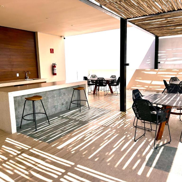 Paseo Luxury House - Two-Bedroom Apartment - 46